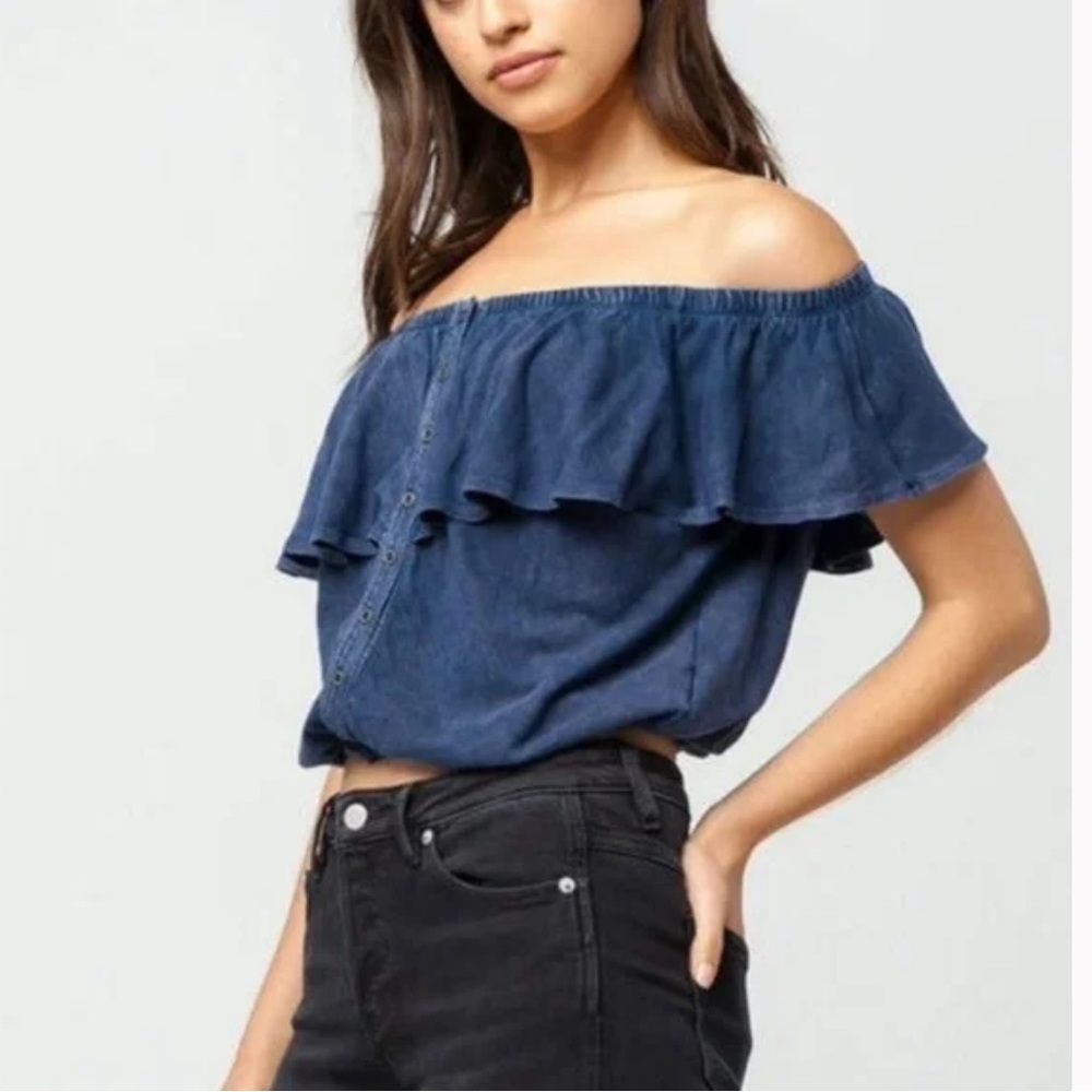 Free People Love Letter off the shoulder ruffle shirt xs navy